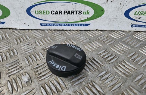 Audi A3 8P Diesel Fuel Cap 1J0201553AE (1)