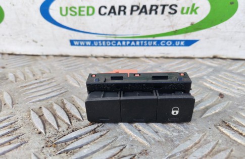Citroen C3 Picasso MK1 Central Locking Door Switch Button 96631919XT