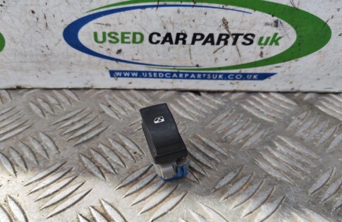 Dacia Duster MK1 2010-2014 Window Switch Passengers Front Left Door