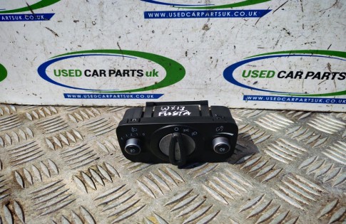 Ford Fiesta MK7 Zetec Headlight Fog Light Control Switch C1BT13A024FB