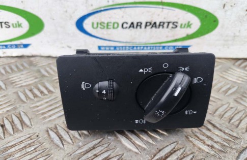 Ford Focus MK2 Headlight Control Switch 4M5T13A024MA