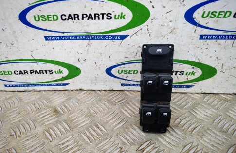 Hyundai I10 MK1 Electric Window Control Switch Drivers Right Door 202006773