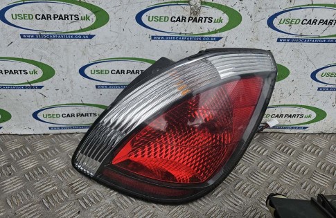 Kia Rio MK2 2005-2011 Drivers Rear Tail Brake Light Lamp