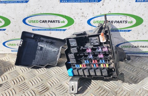 Mazda 2 MK2 1 3 Petrol Fuse Box Relays Under Bonnet Engine Bay (1)
