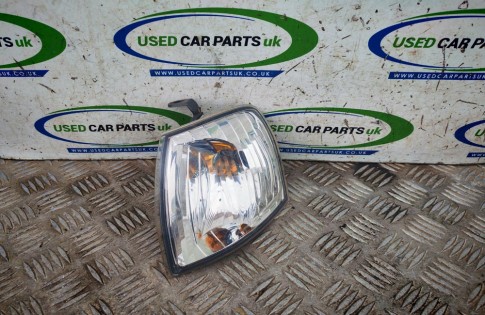 Mazda Demio MK1 Front Left Corner Side Indicator Lens
