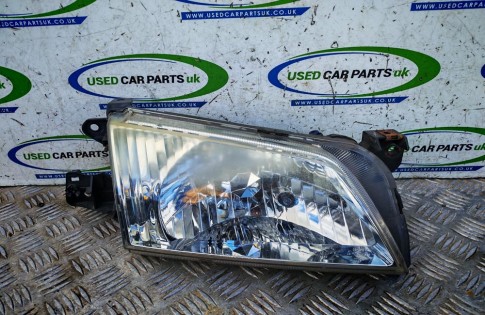 Mazda Demio MK1 Headlight Headlamp Drivers Front Right (1)