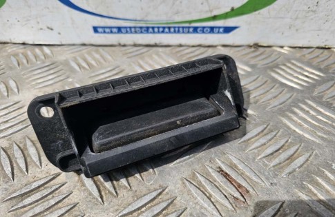 Mercedes C Class W204 Rear Boot Release Handle Switch Button A2047500293
