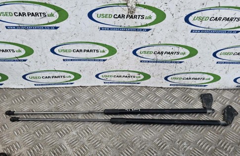 Nissan Juke 2014-2019 Tailgate Boot Gas Hydraulic Struts Pair 90450BV81A