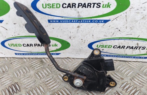 Nissan NV200 MK1 DCI Accelerator Throttle Pedal 18002EW000