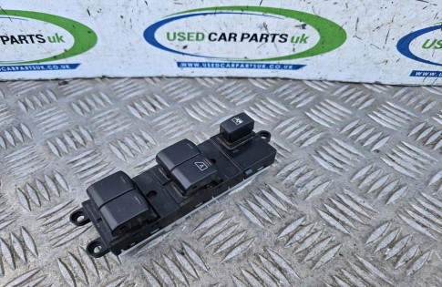 Nissan Qashqai MK1 2006-2014 Window Switch Drivers Front Door 25401JD00A