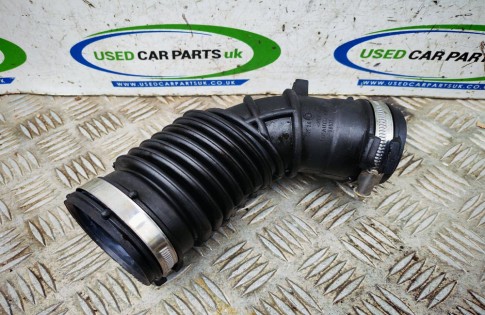 Renault Captur MK1 DCI Turbo Intake Pipe 165758885R