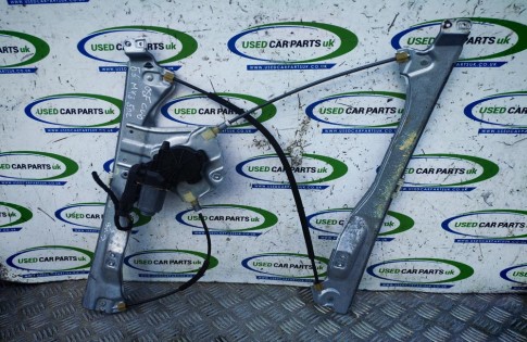 Renault Clio MK3 Drivers Front 5 Door Window Regulator Motor 8200291150