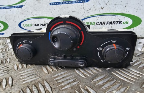 Renault Megane MK2 Dynamqiue Heater Control Dials Switch Panel 69420003 F031066R (1)