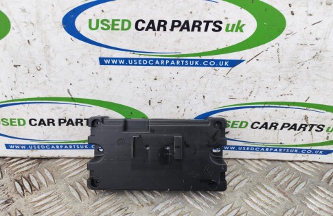 Renault Megane MK3 Tom Tom SAT NAV Control Module 280246043R