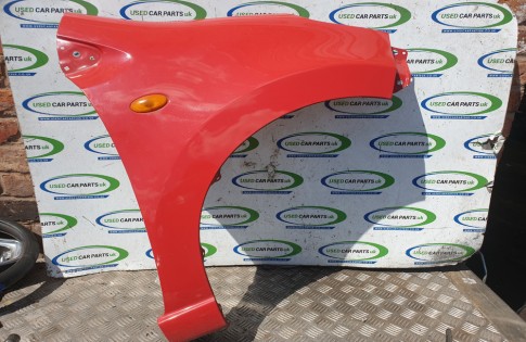 Suzuki Alto 2009-2015 wing red drivers front right