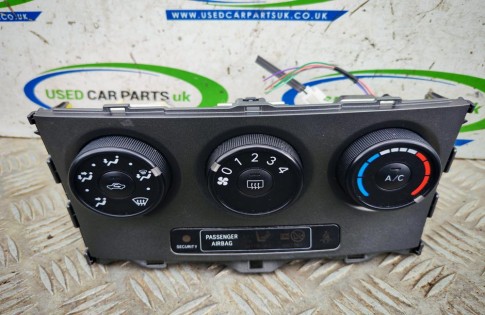 Toyota Auris MK1 Manual Heater Climate Control Panel Dials Switch
