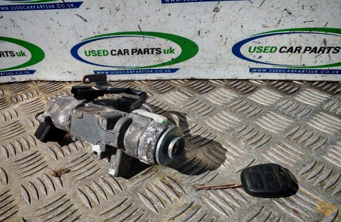 Toyota Avensis 2003-2009 MK2 Ignition Barrel Key 45020-05-04 (1)