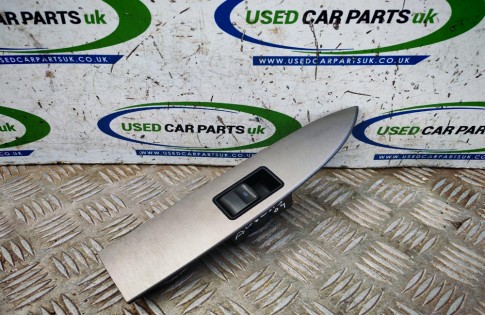 Toyota Avensis MK3 2009-2015 Electric Window Switch Passengers Rear Left Door