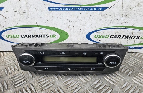 Toyota Avensis MK3 Heater Climate Control Panel Display 55900-05470