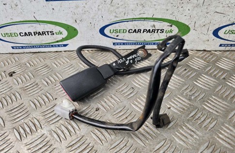 Toyota Corolla Verso 2004-2009 Seat Belt Stalk Buckle Drivers Front Right