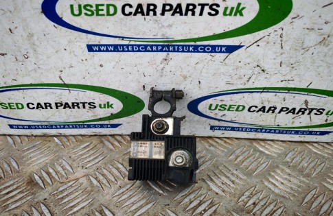 Toyota Yaris MK2 1 3 Petrol Main Battery Positive Terminal Fuse (1)