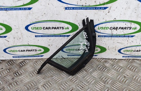 Toyota Yaris MK2 2006-2011 3 Door Front Quarter Glass Window Drivers Right