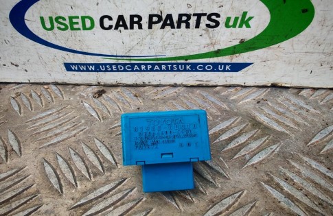 Toyota Yaris MK2 Blue Flasher Relay 81980-0D010