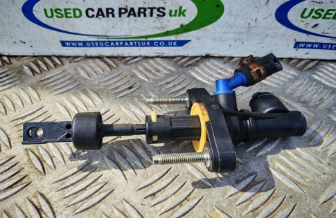 Toyota Yaris MK2 Clutch Master Cylinder 31420-0D081