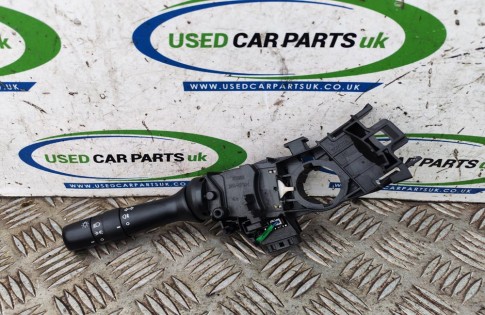 Toyota Yaris MK3 2011-2017 Headlight Indicator Control Switch (1)