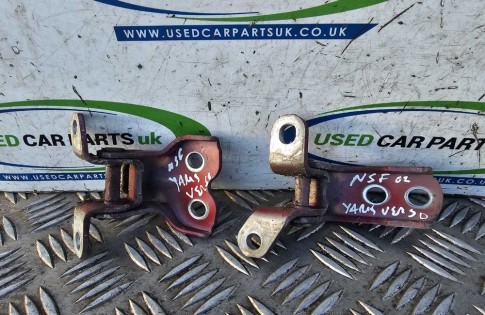 Toyota Yaris Verso MK1 Door Hinges Top Bottom Passengers Front Left Side