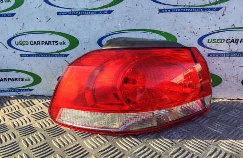 VW Golf MK6 2009-2013 Rear Left Main Tail Brake Light Lamp On Body 5K0945095E (1)