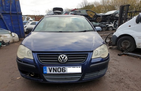 VW Polo bonnet D5Q Blue 2005-2009