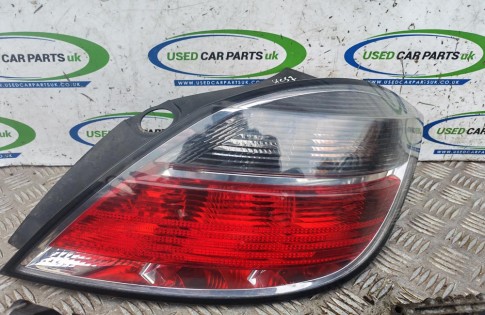 Vauxhall Astra H MK5 Rear Tail Brake Light Lamp Drivers Right 13222325