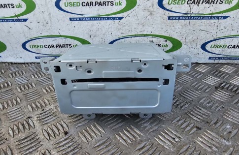 Vauxhall Astra J CD Player Radio Head Unit 23218951 CQ-XG64FAGEB