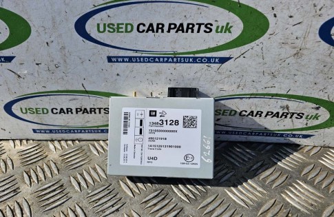 Vauxhall Astra J Radio DAB Control Module 13483128