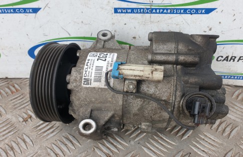 Vauxhall Astra J air con pump compressor 13250604
