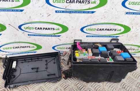 Vauxhall Corsa D 2011-2014 Fuse Box Engine Bay 1.2 Petrol
