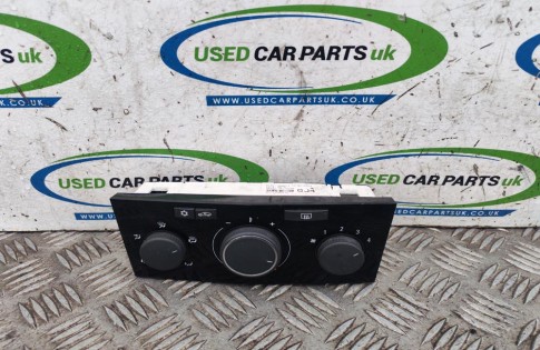 Vauxhall Zafira 2005-2014 Heater Control Panel Switch 13308176 (1)