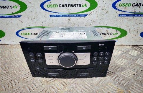 Vauxhall Zafira MK2 B CD 30 CD Player Radio Head Unit 13357118