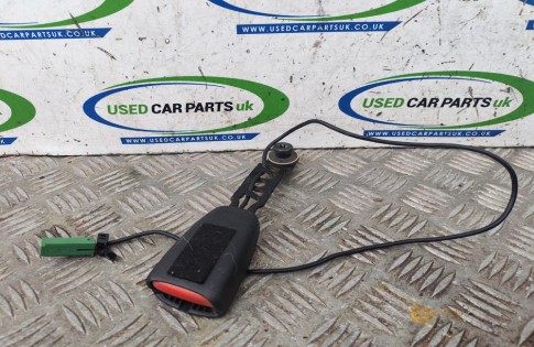 Volvo C30 2009-2013 Seat Belt Buckle Stalk Drivers Front Right 6841697