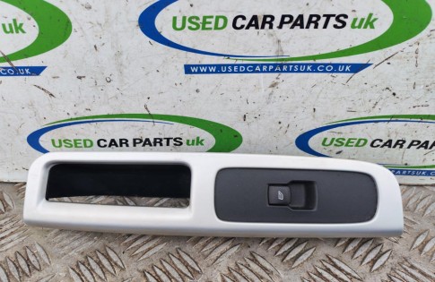 Volvo C30 2009-2013 Window Switch Passengers Front Left Door 31272012