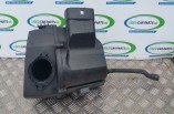Audi A1 1.6 TDI 8X AIR FILTER BOX CAYC Engine 2010