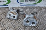 Dacia Sandero Stepway MK2 Door Hinges Passengers Front Left 2012-2017 (2)