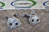 Dacia Sandero Stepway MK2 Door Hinges Passengers Rear Left 2012-2017 (2)