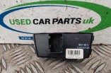 Fiat Panda Hazard Switch Button 735357113 (3)