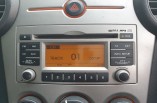 Kia Carens MK2 CD Player MP3 Radio Head Unit Breaking Spares