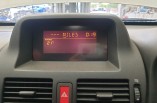 Nissan Almera SE digital dash display screen 28090BU701A 1