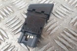 Nissan Almera hazard switch 8 pin