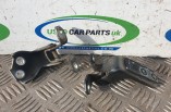 Suzuki Swift Sport door hinges 3 door drivers front right 2010-2017