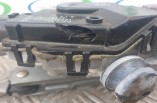 Suzuki Swift front wiper motor MK3 Crack on casing